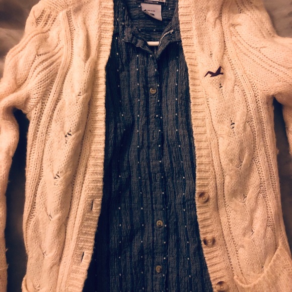 Columbia Long Sleeve Button Up - Picture 3 of 3